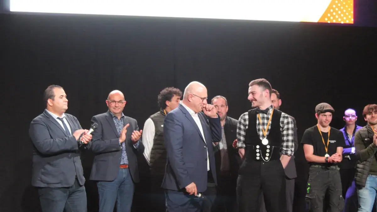 CEREMONIE DE CLOTURE