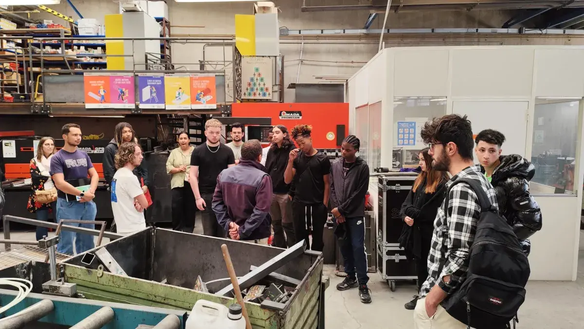 Faire découvrir les métiers, susciter des vocations et accompagner les talents de demain.